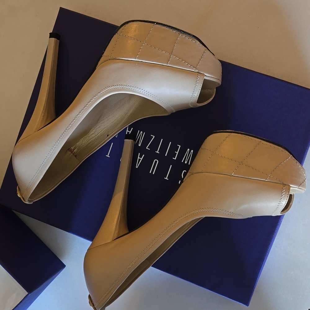 Stuart Weitzman Heels - Picture 2 of 12